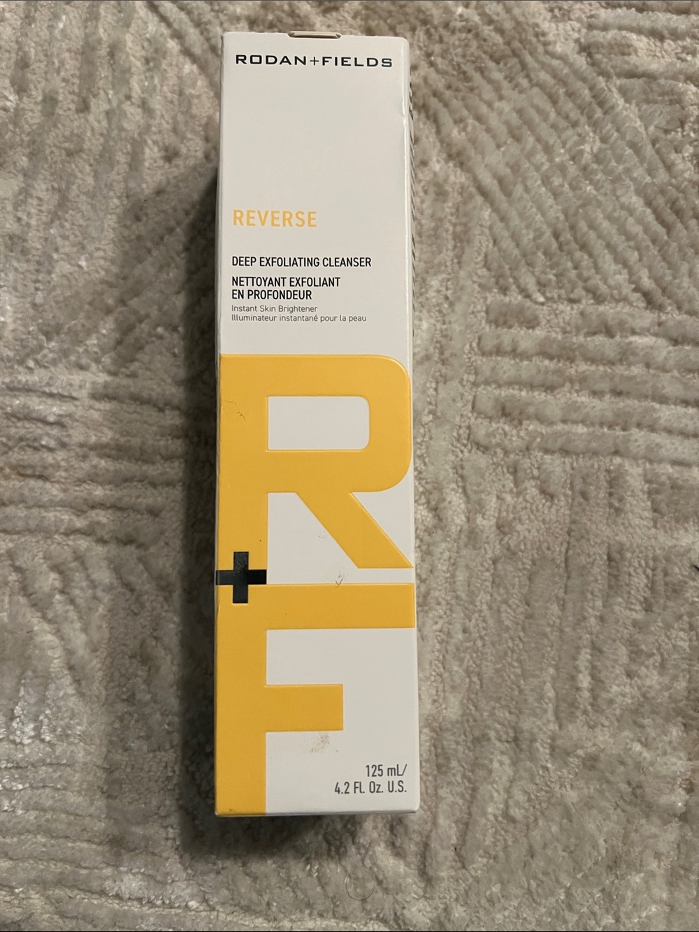 Rodan + Fields Reverse Deep Exfoliating Cleanser — Yellow and White Packaging